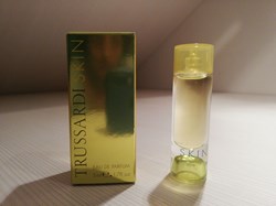 TRUSSARDI SKIN