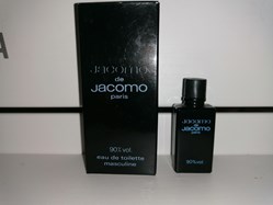 JACOMO JACOMO