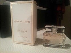 GIVENCHY DAHLIA DIVIN
