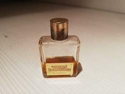 REVLON CHARLES A GIFT OF ULTIMA