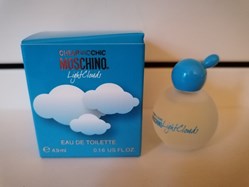 MOSCHINO CHEAP AND CHIC LIGHT CLOUDS