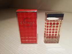 ESCADA S