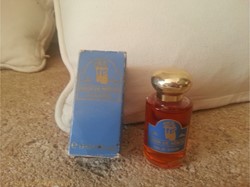 DERROISNE ISABELLE/ LE MONDE EN PARFUMS FLEURS DE NEROLI