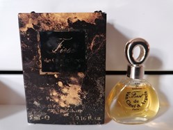 VAN CLEEF ET ARPELS FIRST