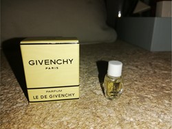 GIVENCHY LE DE