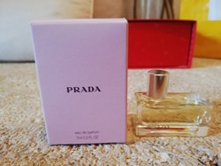 PRADA PRADA