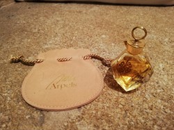 VAN CLEEF ET ARPELS MISS ARPELS