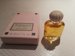 SCHIAPARELLI BENESSERE ET PIKENZ ARROGANCE