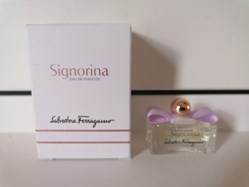 FERRAGAMO SIGNORINA