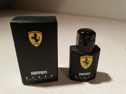 FERRARI BLACK