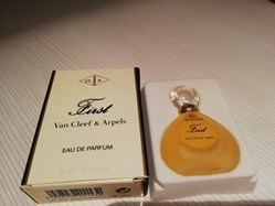 VAN CLEEF ET ARPELS FIRST