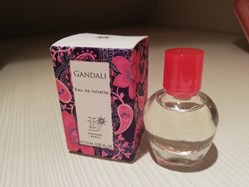 DERROISNE ISABELLE LE MONDE EN PARFUM GANDALI