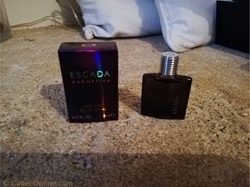 ESCADA MAGNETISM