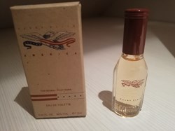 ELLIS PERRY AMERICA