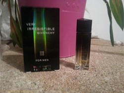GIVENCHY VERY IRRESISTIBLE