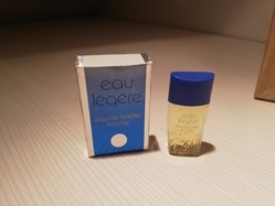 BOURJOIS EAU LEGERE