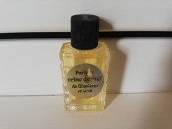 CHARRIER REINE DE MAI