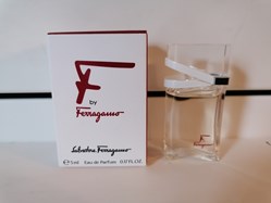 FERRAGAMO F