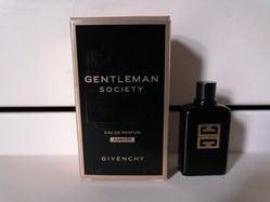GIVENCHY HUBERT DE GENTLEMAN SOCIETY AMBREE