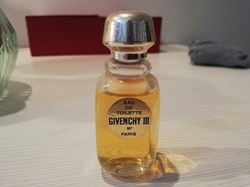 GIVENCHY III