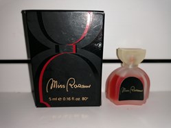 MIZZ RAZAN COSMETICS MISS RAZAN
