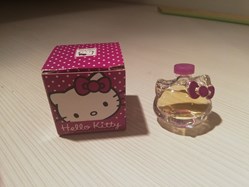 SANRIO HELLO KITTY