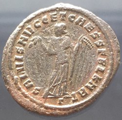 Follis de Constance 1er Chlore - SALVIS AVGG ET CAESS FEL KART / Γ