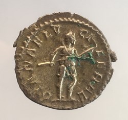 EG 053 - Antoninien de Postume - DIANAE LVCIFERAE