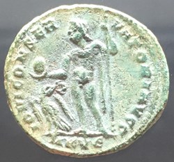 Follis de Maximin II Daia - IOVI CONSERVATORI AVGG