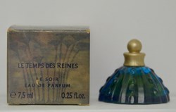 LE MONDE EN PARFUM - VITTORI Isabel - Le temps des Reines