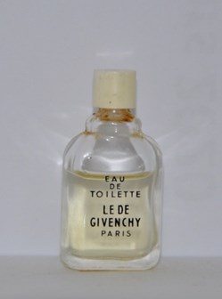 GIVENCHY - Le De