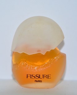 FISSURE