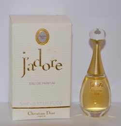 DIOR Christian - J'Adore