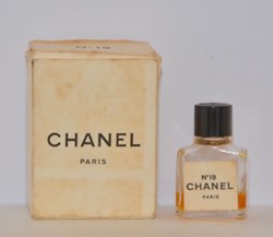 CHANEL Gabrielle - N° 19