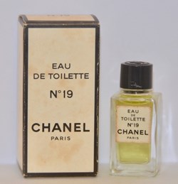 CHANEL Gabrielle - N° 19