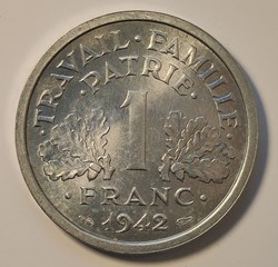 1 franc 1942 première frappe aux croix dans les globules SP64