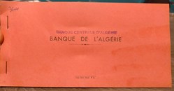 Carnet de chéques  BANQUE CENTRALE D'ALGERIE Rose