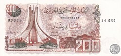 1983 Pick135a 200 د.ج - Dinar algérien Unc (1)