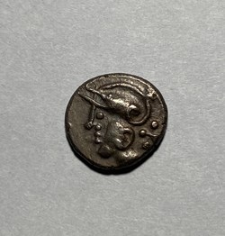 Quinaire / denier à la tête casquée des Eduens