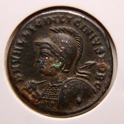 Nummus - Licinius II (321-324)