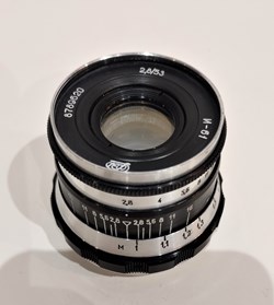 INDUSTAR-61 (f2.8 - 53mm)