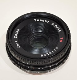 CARL ZEISS Tessar (f2.8 - 45mm)