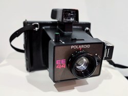 EE44