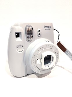 FUJIFILM Instax mini 9 (smoky white)