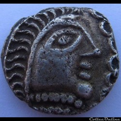 Série 32 DT 198 Quinaire au lion et au sanglier