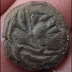 Série 1109 DT 3483 bronze au sanglier / croisette