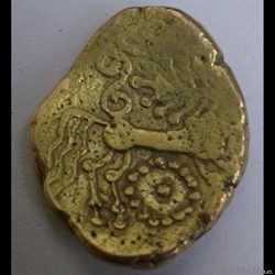 Série 21 DT 137 statère d’or au cheval retourné,