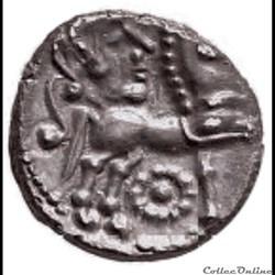 Série 1079  Drachme à la tête coupée sur le cheval