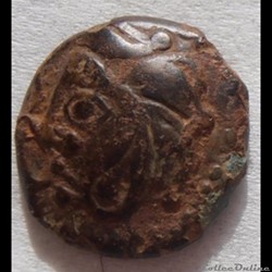 bronze au monstre griffu