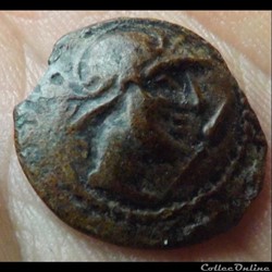 Série 932 DT 3239 Bronze au taureau buvant
